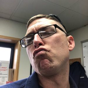 Meet your Posher, Randall